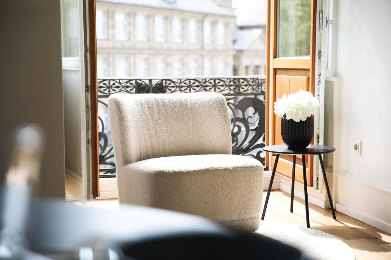 Palais Passy~Design Suite Mit Ausblick Im Zentrum Wiesbaden Ngoại thất bức ảnh
