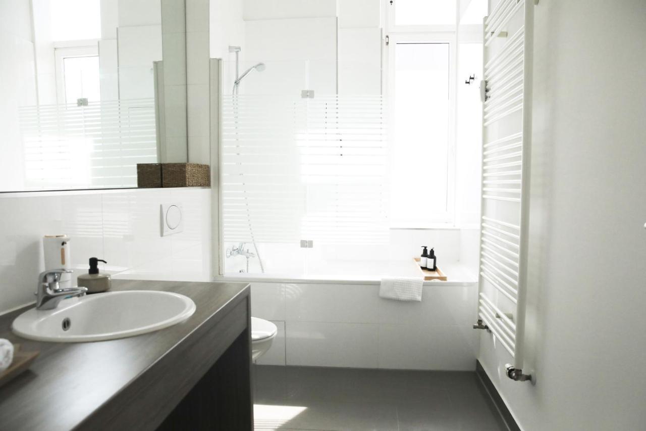 Palais Passy~Design Suite Mit Ausblick Im Zentrum Wiesbaden Ngoại thất bức ảnh